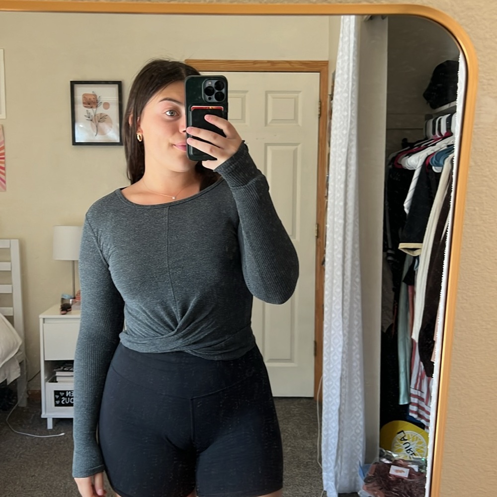 Alo Yoga - Cover Long Sleeve Top